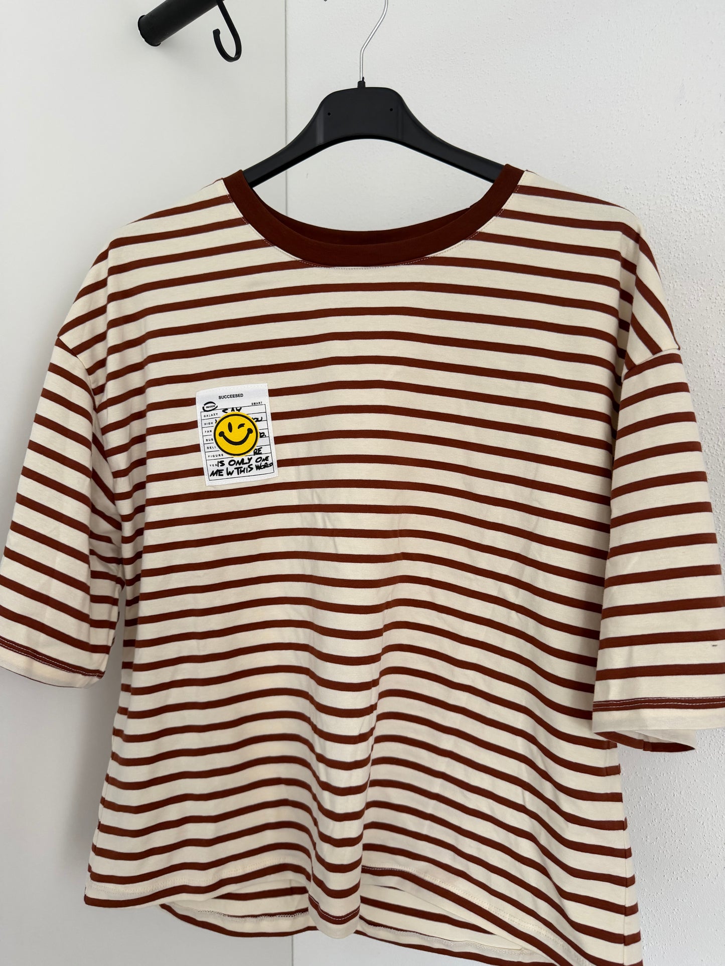 Tshirt | Happy
